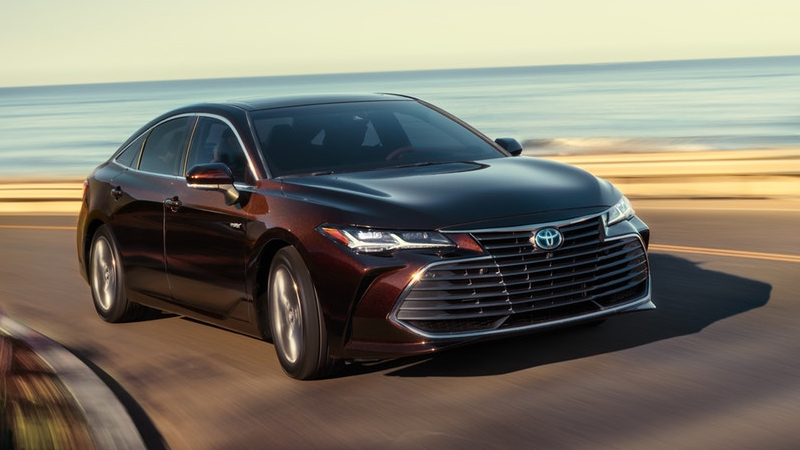 2019 Toyota Avalon in Rochester MN | Toyota Dealer