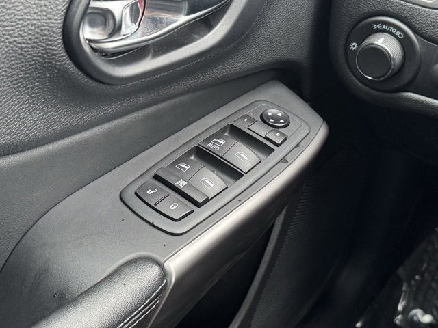 2021 Jeep Cherokee Sport