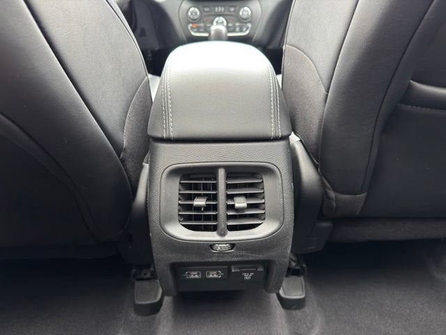 2023 Jeep Cherokee Altitude Lux 4x4