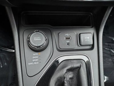 2023 Jeep Cherokee Altitude Lux 4x4