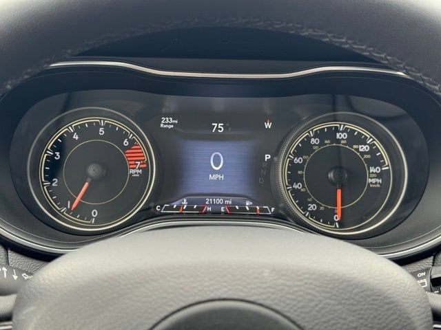 2023 Jeep Cherokee Altitude Lux 4x4