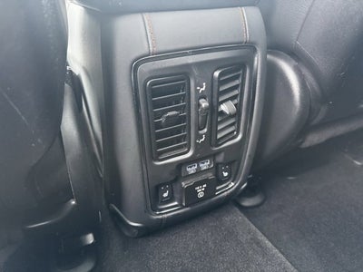 2020 Jeep Grand Cherokee Summit