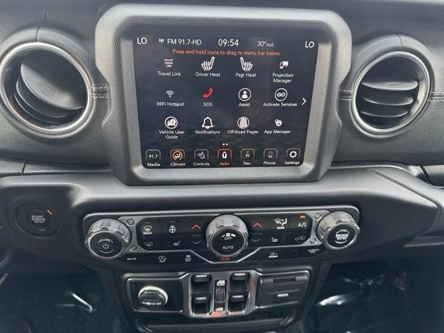 2020 Jeep Gladiator Overland 4x4