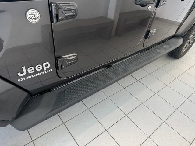 2020 Jeep Gladiator Overland 4x4