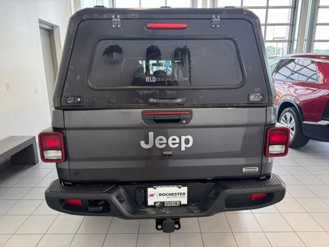 2020 Jeep Gladiator Overland 4x4
