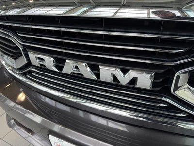 2017 RAM 1500 Limited Crew Cab 4x4 5'7" Box