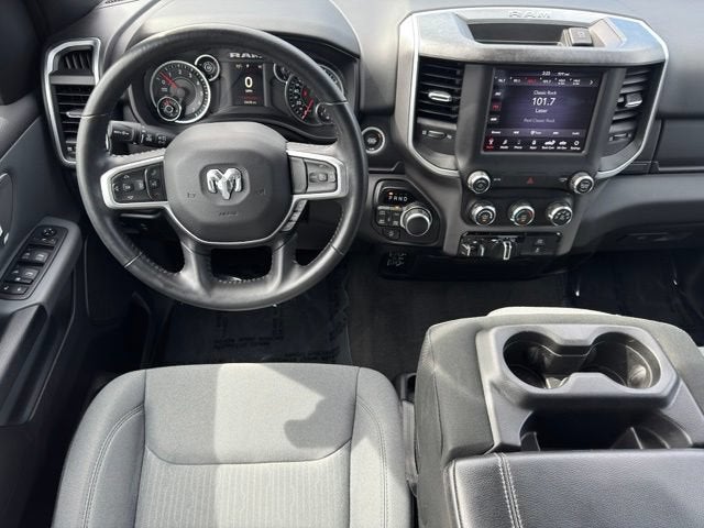 2021 RAM 1500 Big Horn Crew Cab 4x4 5'7" Box