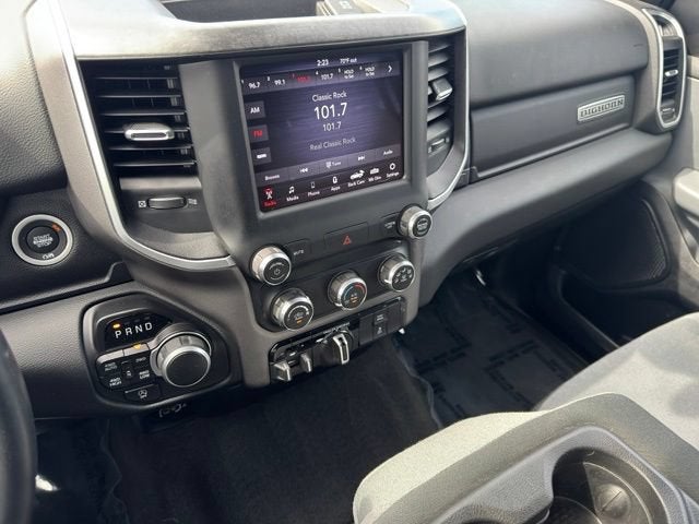 2021 RAM 1500 Big Horn Crew Cab 4x4 5'7" Box
