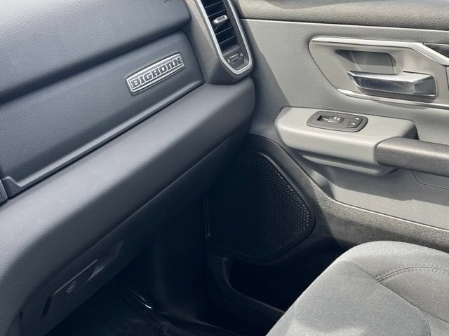 2021 RAM 1500 Big Horn Crew Cab 4x4 5'7" Box