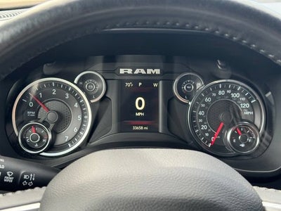 2021 RAM 1500 Big Horn Crew Cab 4x4 5'7" Box