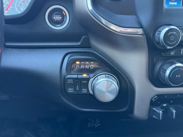 2022 RAM 1500 Laramie Crew Cab 4x4 5'7" Box