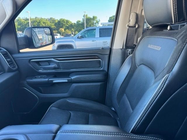 2022 RAM 1500 Laramie Crew Cab 4x4 5'7" Box