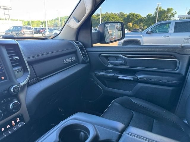 2022 RAM 1500 Laramie Crew Cab 4x4 5'7" Box