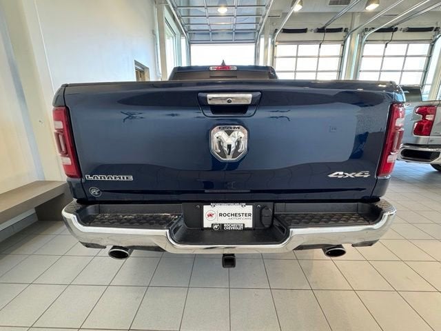 2022 RAM 1500 Laramie Crew Cab 4x4 5'7" Box