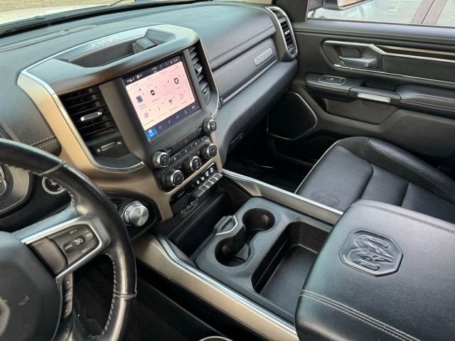 2022 RAM 1500 Laramie Crew Cab 4x4 5'7" Box