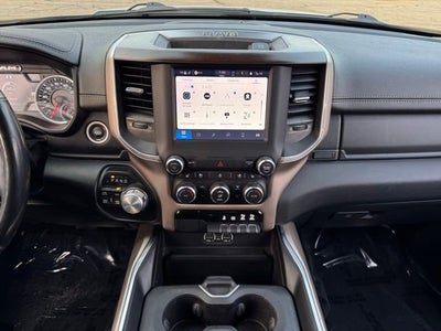 2022 RAM 1500 Laramie Crew Cab 4x4 5'7" Box