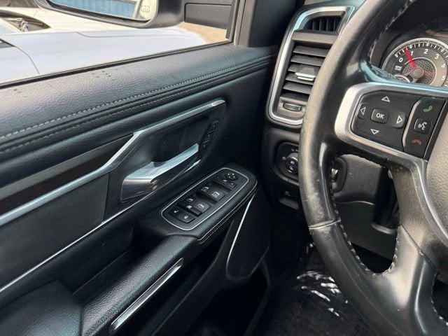 2022 RAM 1500 Laramie Crew Cab 4x4 5'7" Box