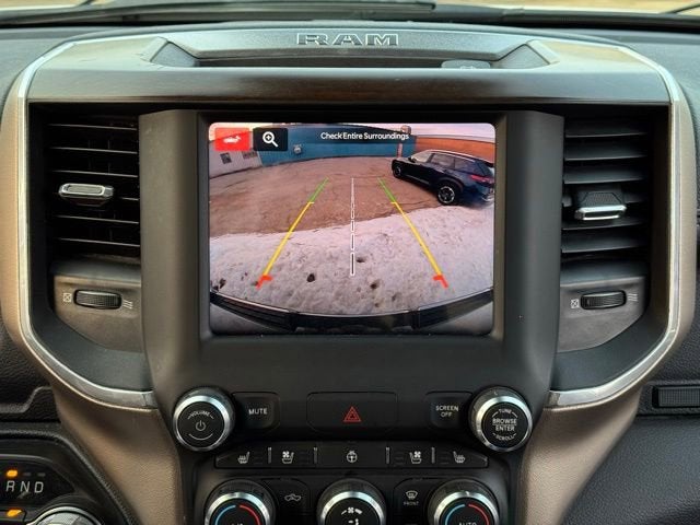 2022 RAM 1500 Laramie Crew Cab 4x4 5'7" Box