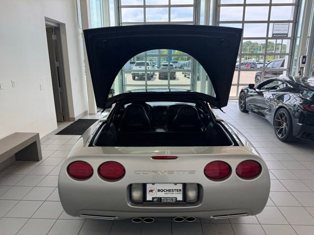 2004 Chevrolet Corvette 2DR CPE