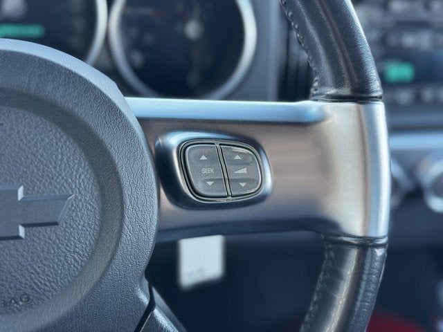 2004 Chevrolet SSR LS