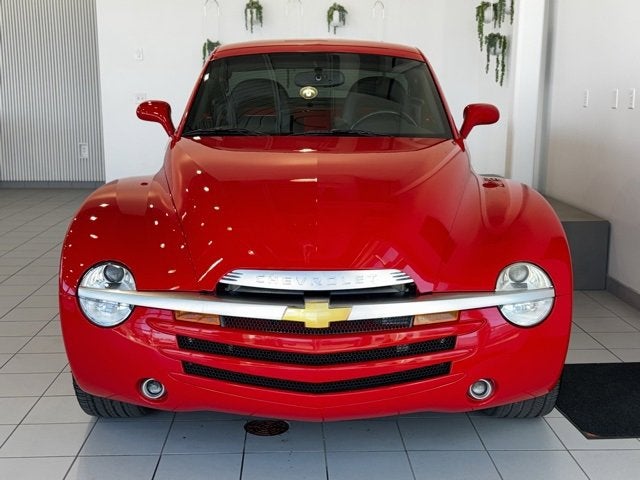 2004 Chevrolet SSR LS