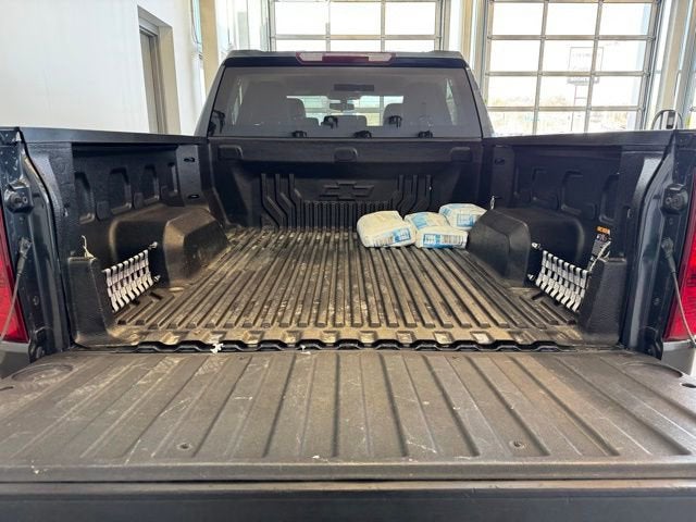 2022 Chevrolet Silverado 1500 LTD LT (2FL)