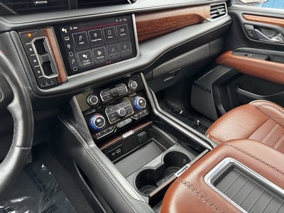 2023 GMC Yukon XL Denali Ultimate