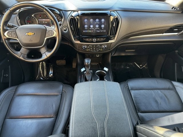 2022 Chevrolet Traverse LT Leather