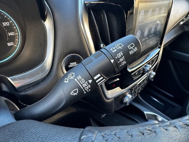 2022 Chevrolet Traverse LT Leather