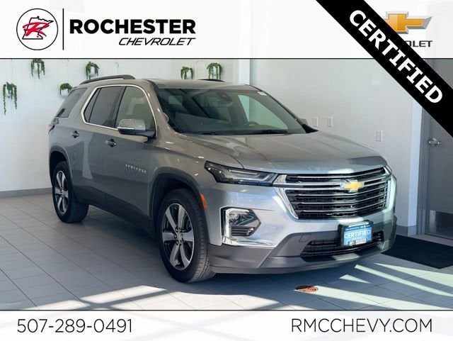 2023 Chevrolet Traverse LT Leather