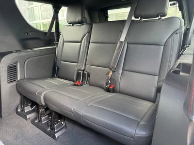 2025 Chevrolet Suburban LT