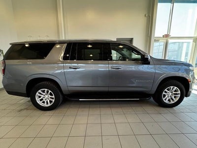 2022 Chevrolet Suburban LT