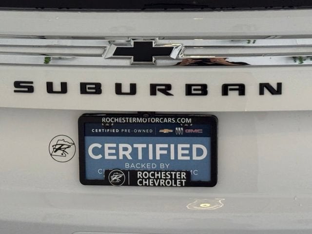 2023 Chevrolet Suburban LT