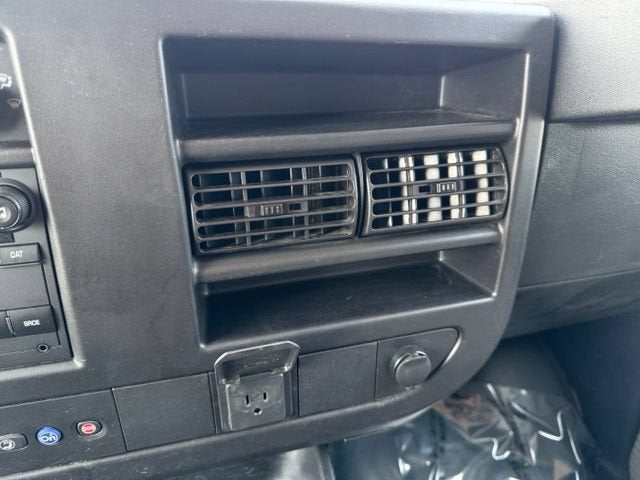 2021 GMC Savana Cargo 3500 Work Van