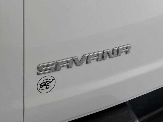 2021 GMC Savana Cargo 3500 Work Van