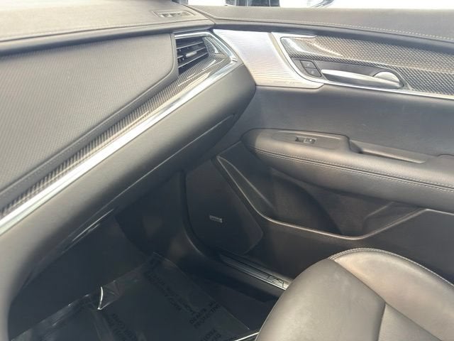 2023 Cadillac XT5 AWD Sport