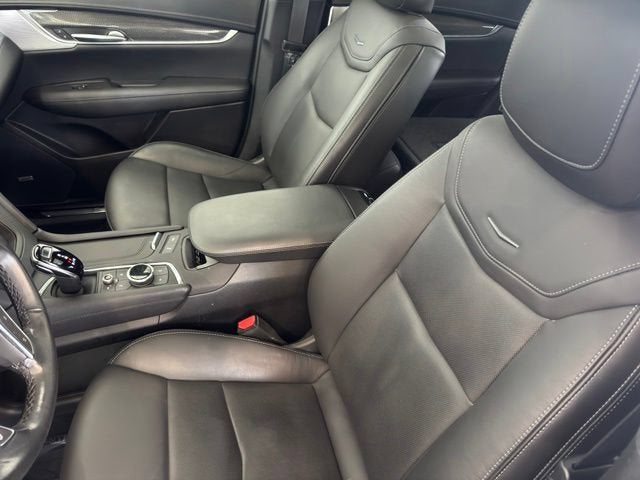 2023 Cadillac XT5 AWD Sport