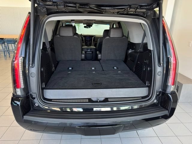 2020 Cadillac Escalade Premium Luxury