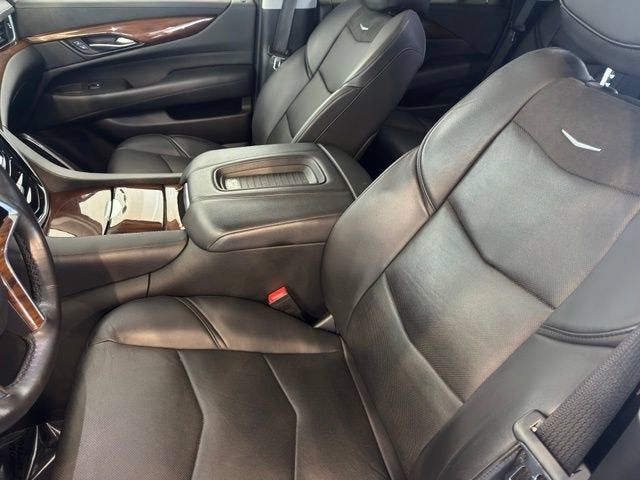 2020 Cadillac Escalade Premium Luxury