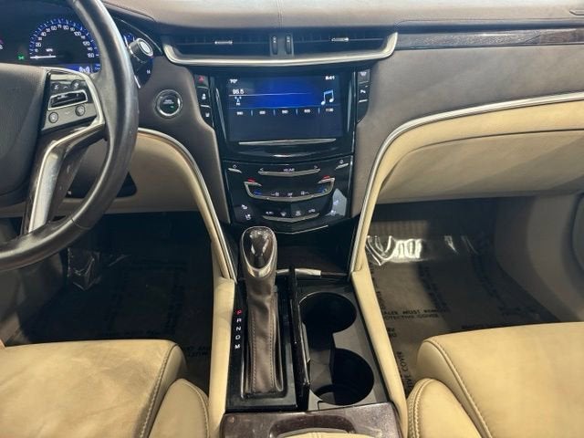 2016 Cadillac XTS Luxury Collection