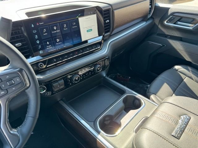 2025 Chevrolet Silverado 3500 HD High Country