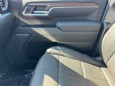 2025 Chevrolet Silverado 3500 HD High Country