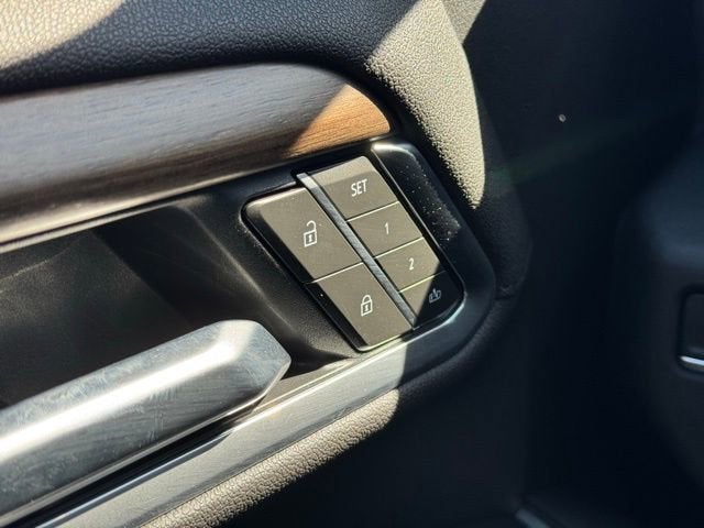 2025 Chevrolet Silverado 3500 HD High Country