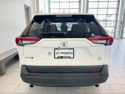 2020 Toyota RAV4 LE
