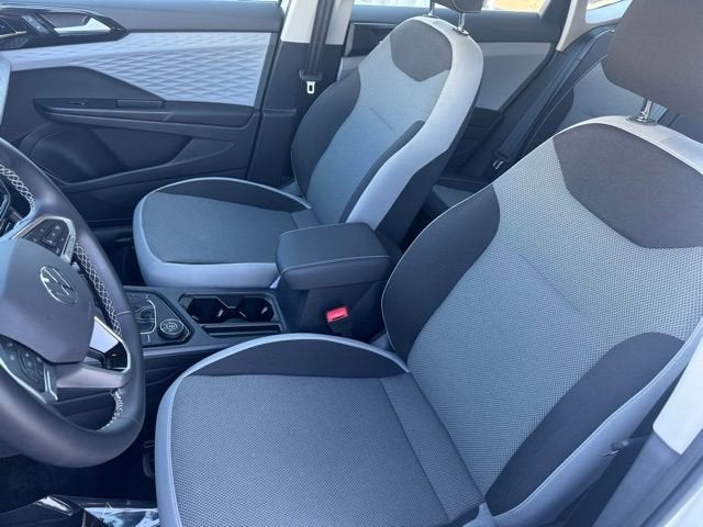 2023 Volkswagen Taos S