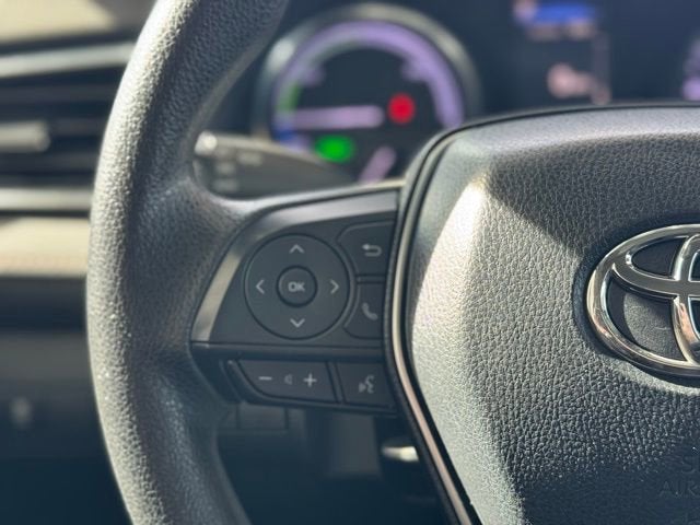 2018 Toyota Camry Hybrid LE