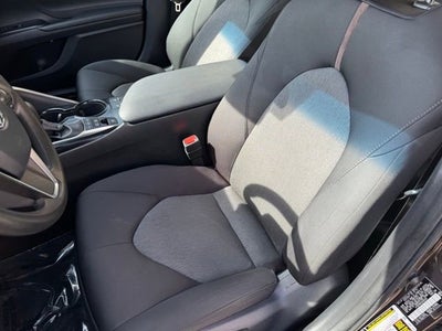 2018 Toyota Camry Hybrid LE