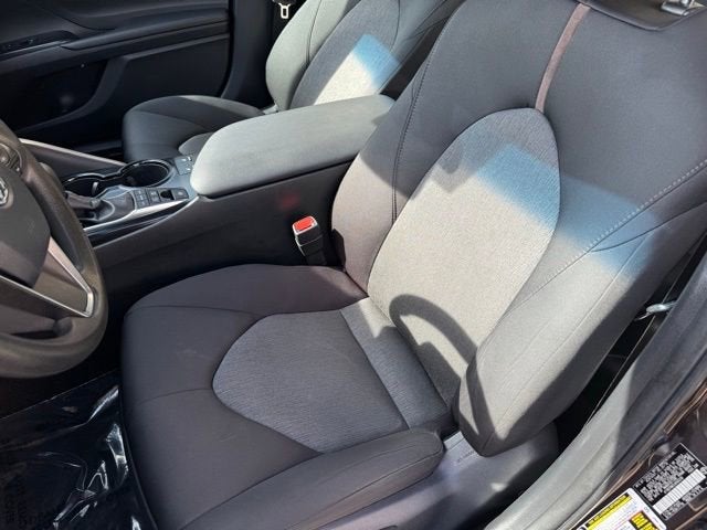 2018 Toyota Camry Hybrid LE