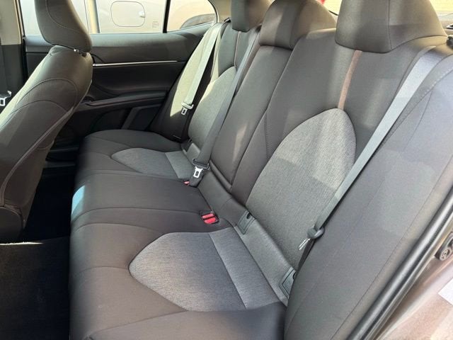 2018 Toyota Camry Hybrid LE