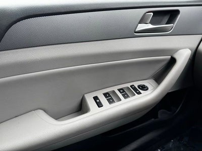 2019 Hyundai Sonata Hybrid SE